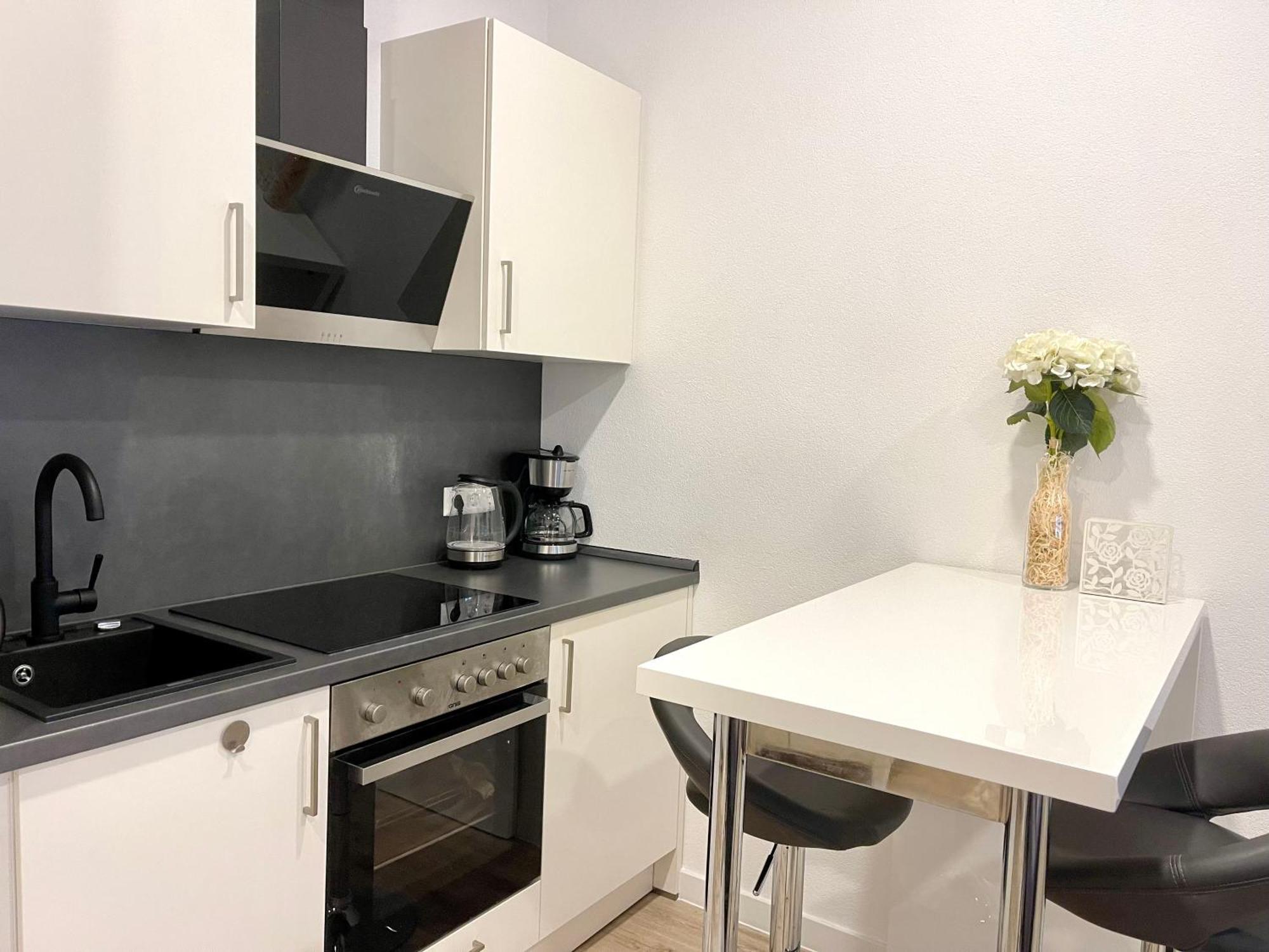 Neu Wunderschoenenes Weisses Apartament Am Schloessle Zentrum Goldstadt Pforzheim Exterior photo